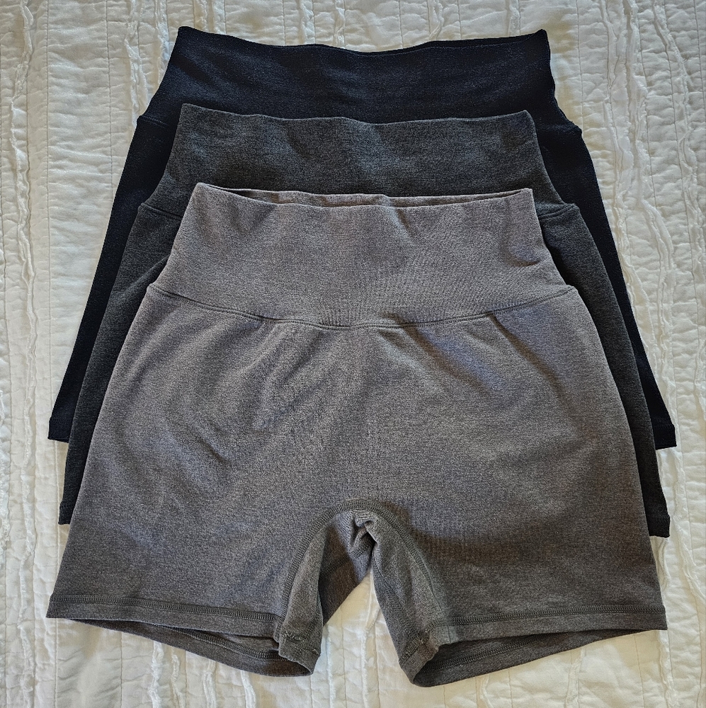 P'tula Bare Pro Black/Gray 3 Shorts Bundle Size Large